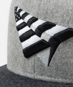 Wool Melton Two Tone Crown 9FIFTY Snapback Hat -Paper Plane Shop Paperplanes6606d89e5546516606d89e55692.956258806606d89e55692